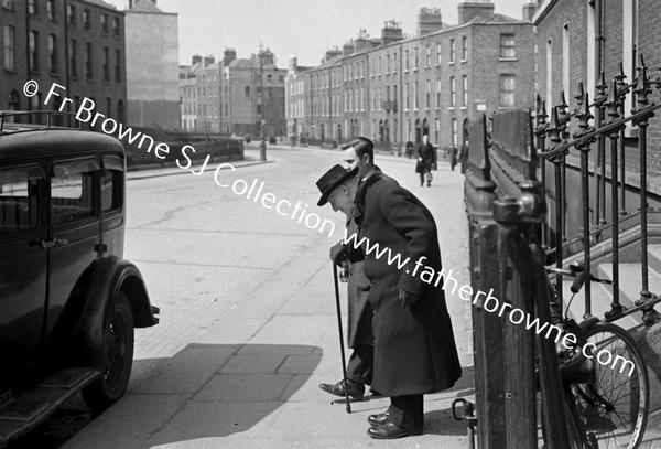 REV.V.BYRNE S.J. AGED 94 LEAVING GARDINER STREET CHURCH